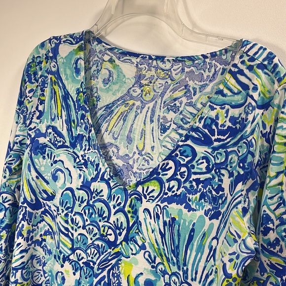 Lilly Pulitzer Erin Dress Pima cotton V Neck Blue pattern size medium. - Picture 2 of 6